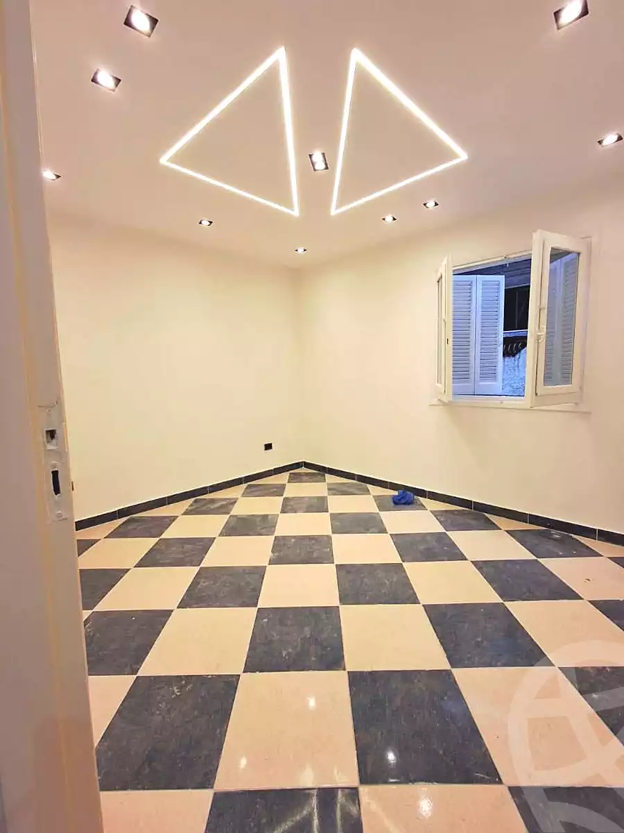 https://aqarmap.com.eg/en/listing/6896825-for-sale-alexandria-al-agamy-lbytsh-qased-kareem-st