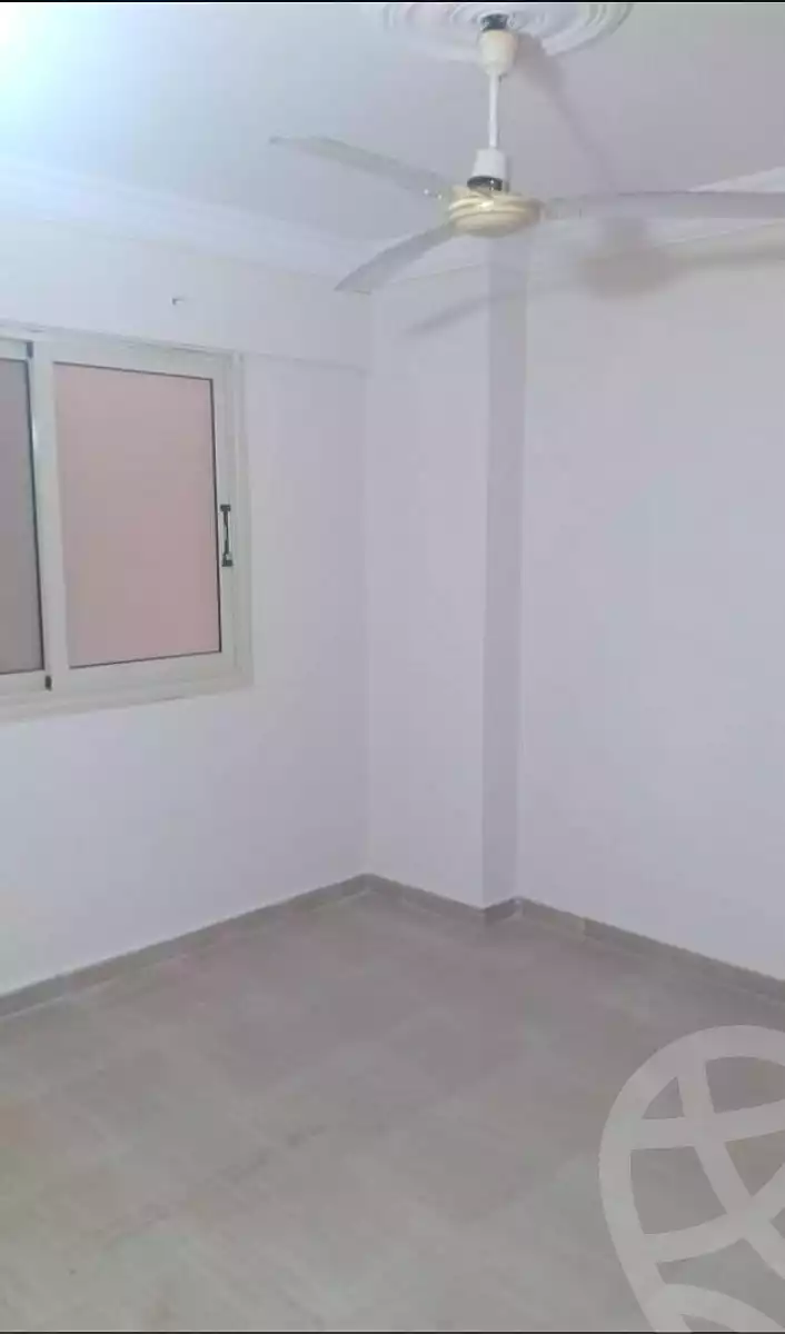 https://aqarmap.com.eg/ar/listing/6896889-for-rent-alexandria-lsywf-shamaa