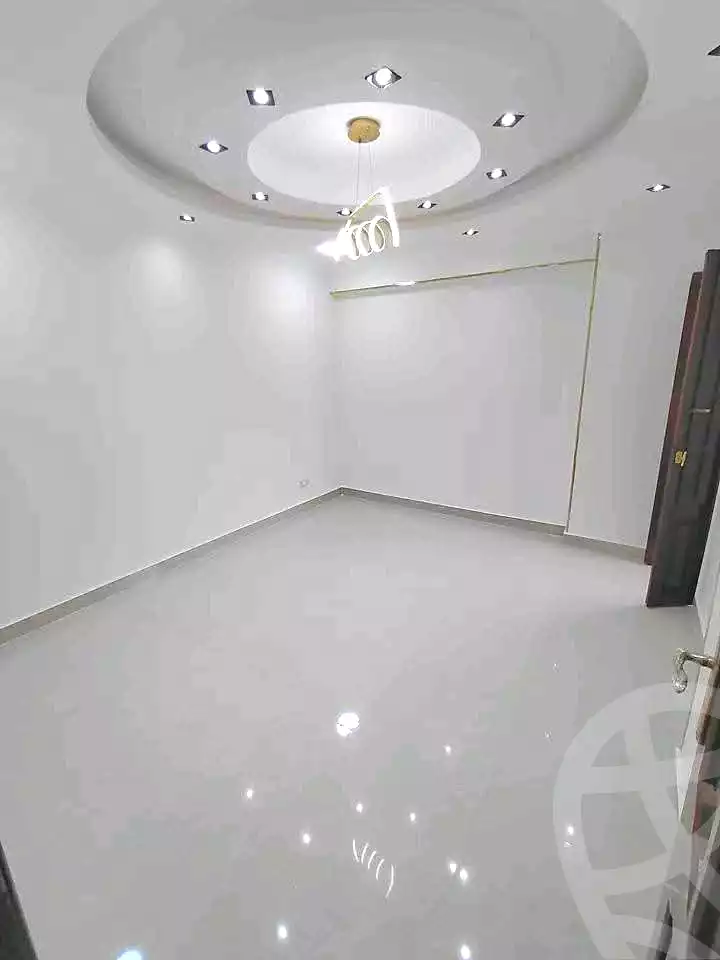 https://aqarmap.com.eg/ar/listing/6896980-for-sale-alexandria-sydy-bshr-sydy-bshr-bhry-gamal-abd-el-nasir-st