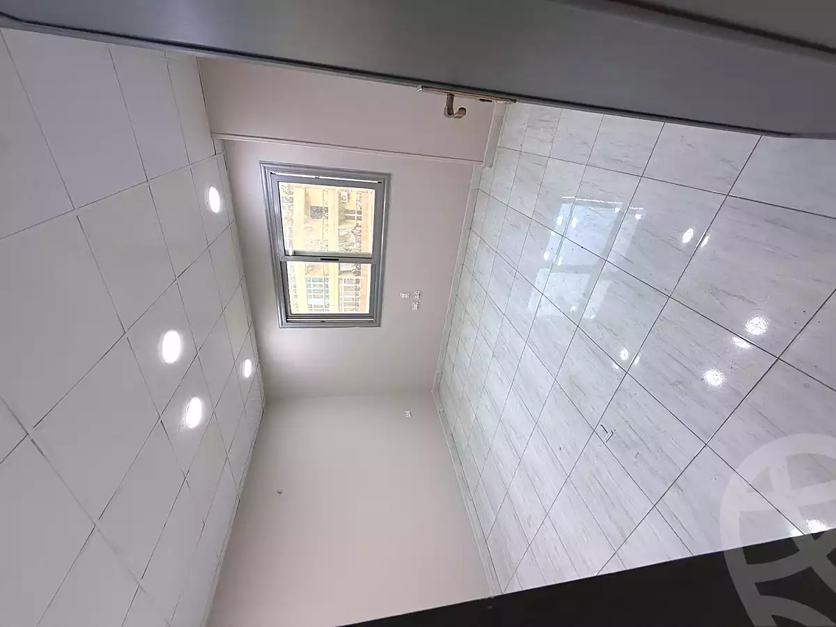 https://aqarmap.com.eg/ar/listing/6897737-for-rent-cairo-6th-of-october-central-axis