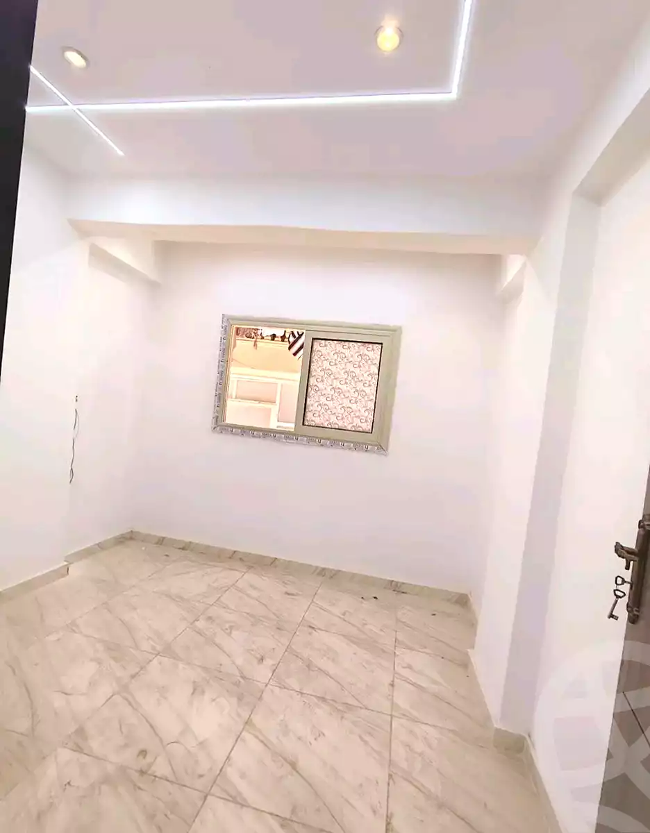 https://aqarmap.com.eg/en/listing/6898300-for-sale-alexandria-lsywf-el-falki