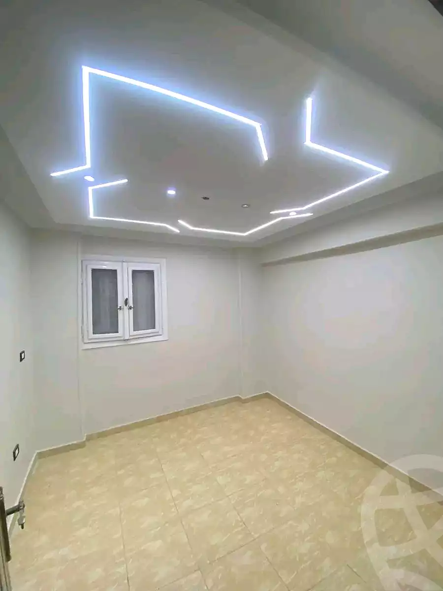 https://aqarmap.com.eg/en/listing/6898384-for-sale-alexandria-lsywf-el-falki