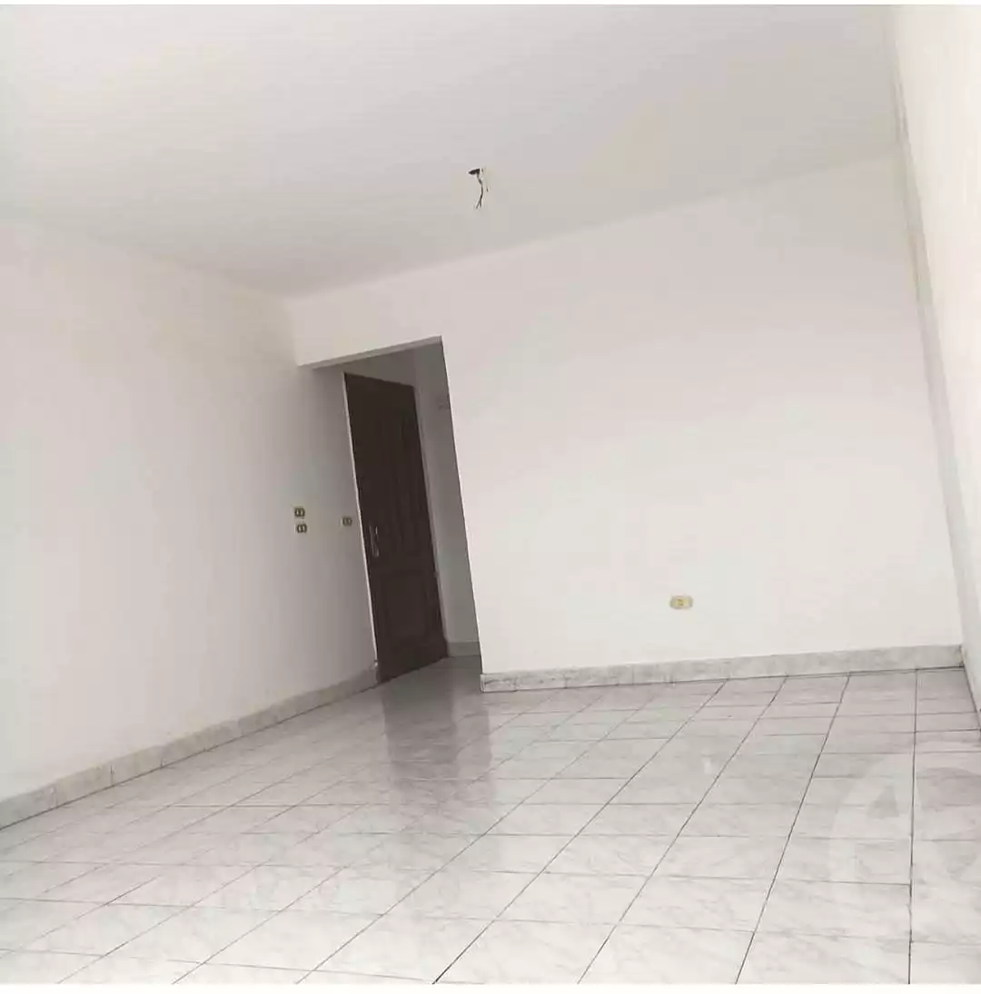 https://aqarmap.com.eg/ar/listing/6703301-for-sale-cairo-al-oubour-compounds-jannat-el-obour