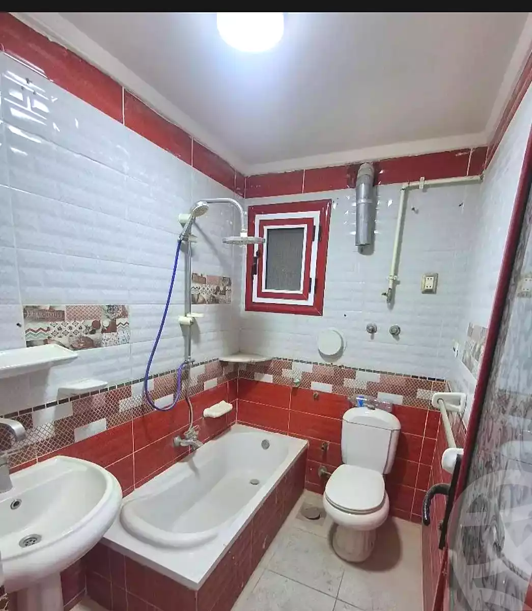 https://aqarmap.com.eg/en/listing/6898477-for-sale-alexandria-lsywf-el-falki