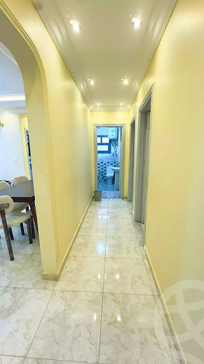 https://aqarmap.com.eg/ar/listing/6898709-for-rent-cairo-6th-of-october-mntq-fr-y-b-6-ktwbr