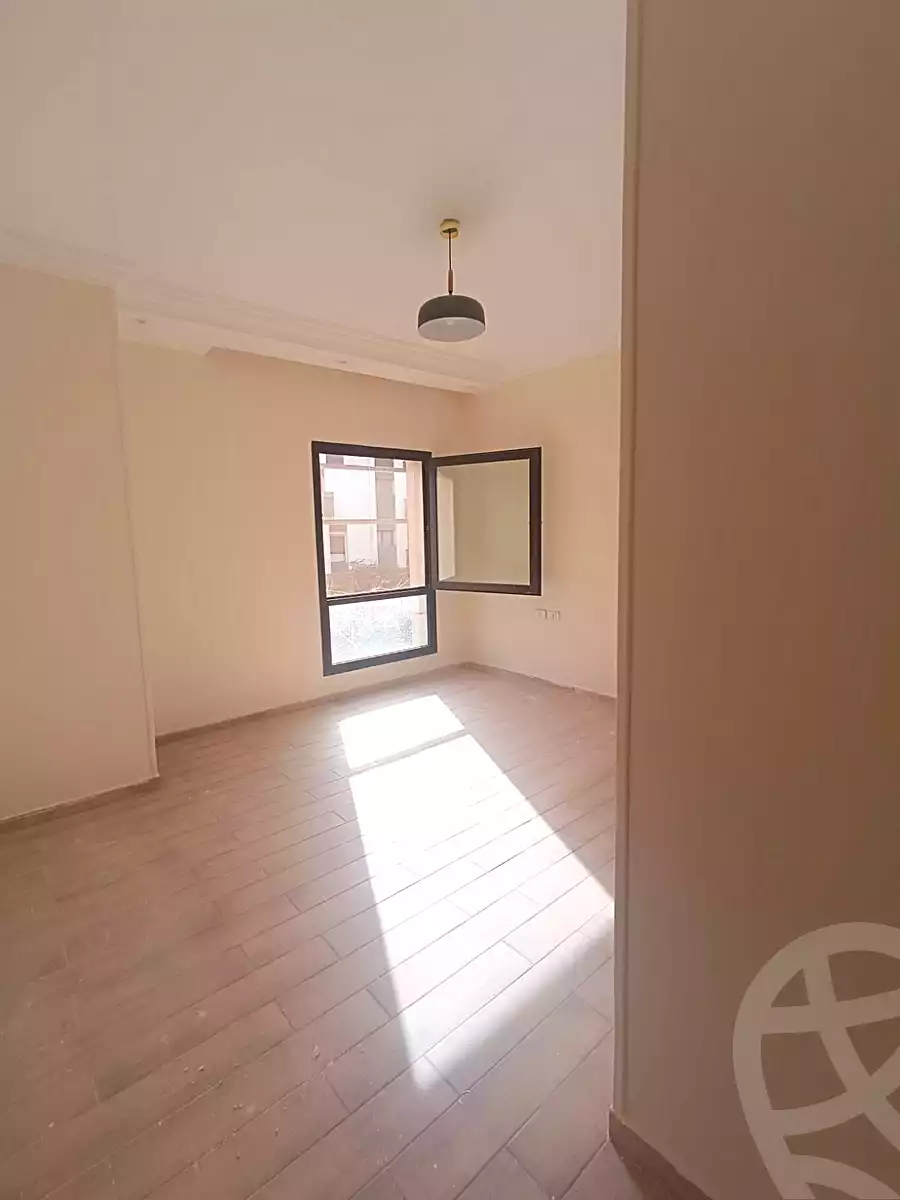 https://aqarmap.com.eg/en/listing/6898789-for-rent-cairo-el-sheikh-zayed-city-compounds-the-courtyard