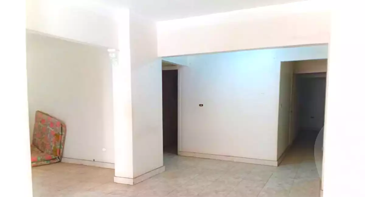 https://aqarmap.com.eg/ar/listing/6898820-for-rent-alexandria-sydy-bshr-sydy-bshr-bhry-shr-mhmwd-l-yswy