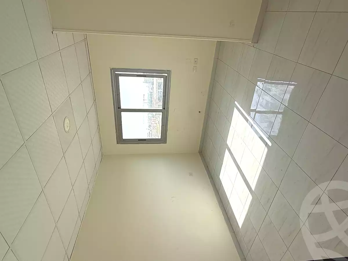 https://aqarmap.com.eg/ar/listing/6898882-for-rent-cairo-6th-of-october-lhsry
