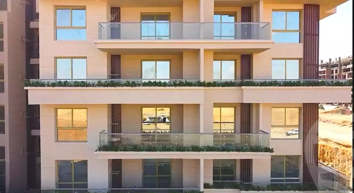 https://aqarmap.com.eg/ar/listing/6898968-for-sale-cairo-new-administrative-capital-r8-tj-msr