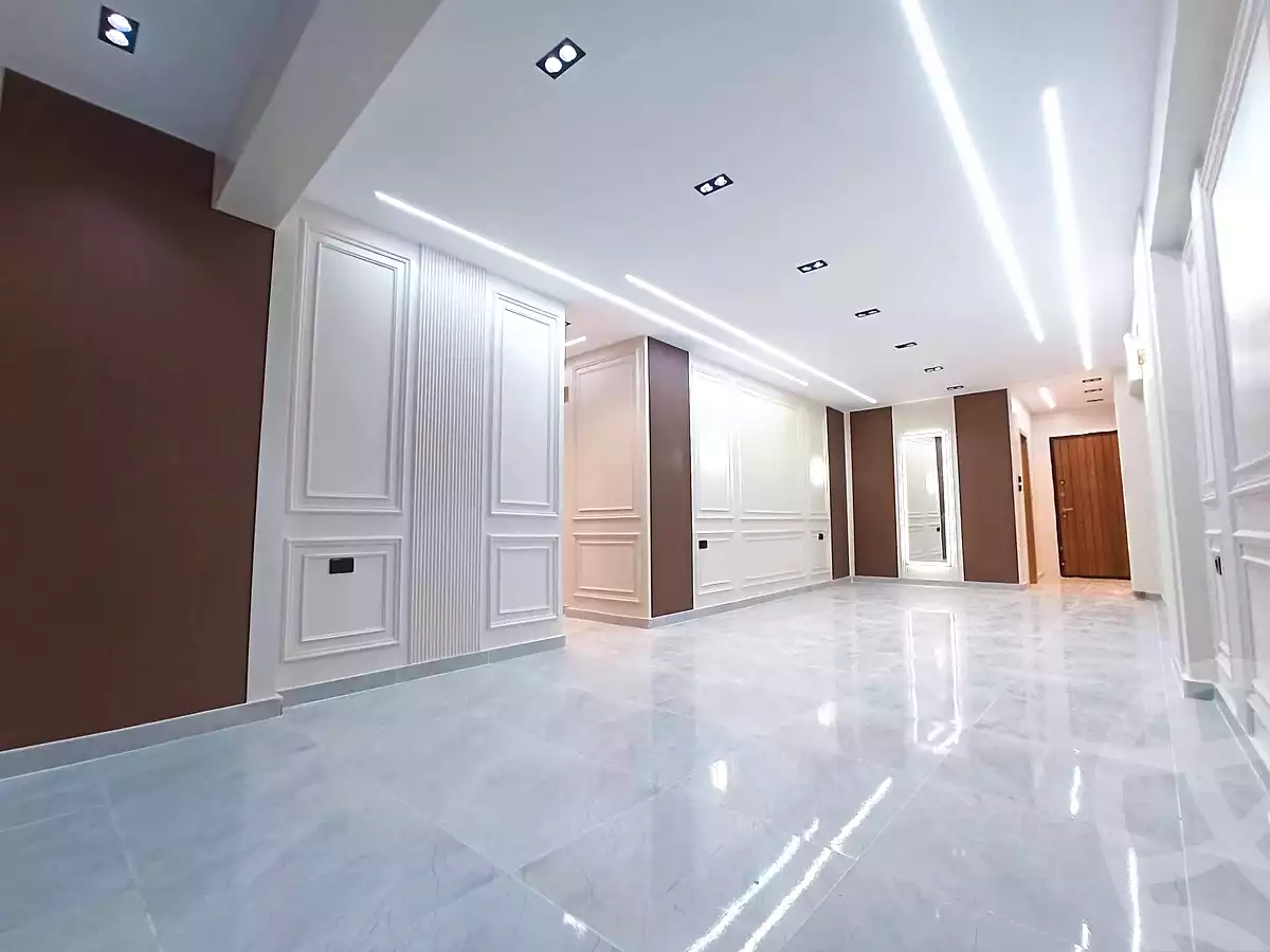 https://aqarmap.com.eg/ar/listing/6899114-for-sale-alexandria-al-agamy-el-hanouvel