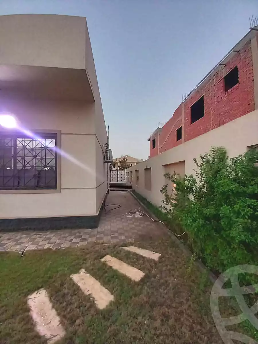 https://aqarmap.com.eg/ar/listing/6899159-for-sale-cairo-badr-city-hai-el-ashgar-featured-neighborhood
