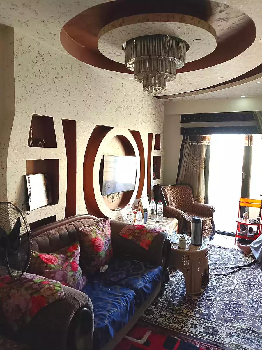 https://aqarmap.com.eg/ar/listing/6900271-for-sale-alexandria-sydy-bshr-sydy-bshr-bhry-shr-khld-bn-lwlyd