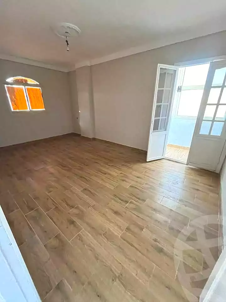 https://aqarmap.com.eg/ar/listing/6900346-for-sale-alexandria-lsywf-el-falki