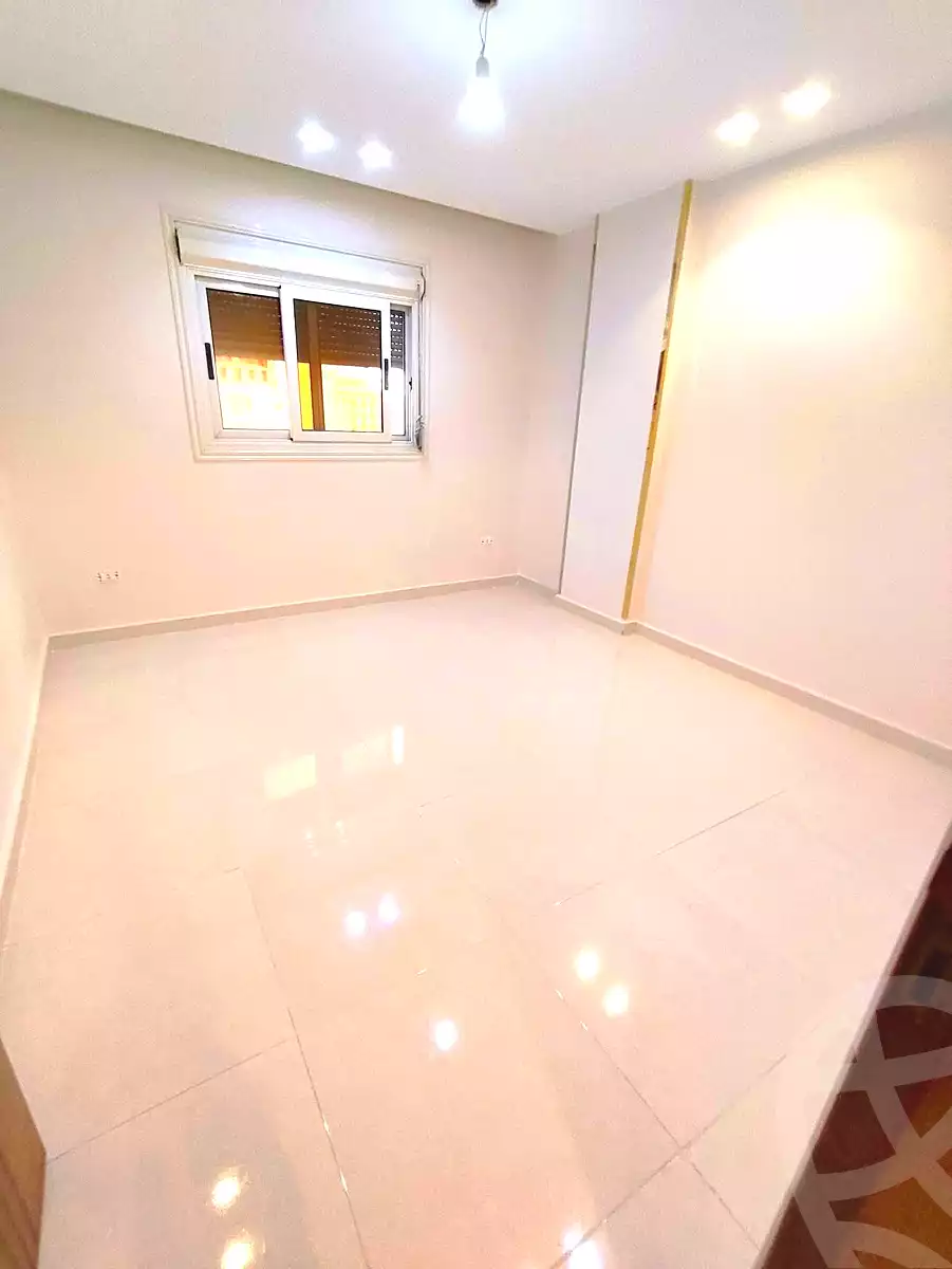 https://aqarmap.com.eg/en/listing/6900498-for-sale-alexandria-el-asafra-l-sfr-bhry