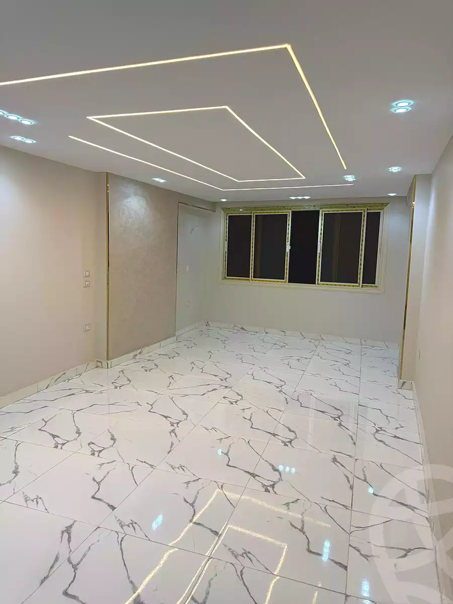 https://aqarmap.com.eg/ar/listing/6900523-for-sale-cairo-el-haram-el-lebeny-soltan-khattab-st