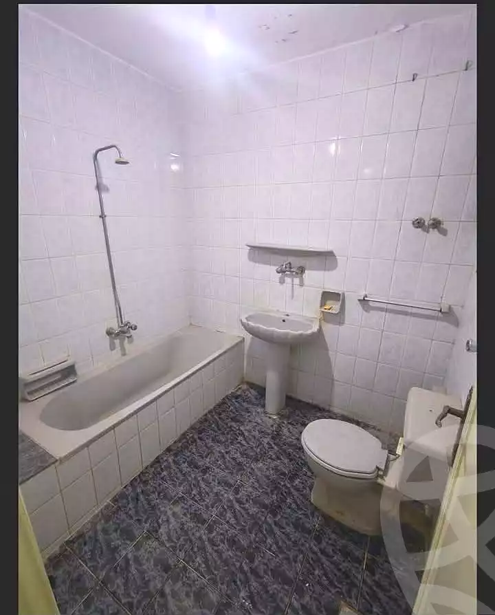 https://aqarmap.com.eg/ar/listing/6900853-for-sale-alexandria-al-agamy-el-hanouvel-al-narges-st
