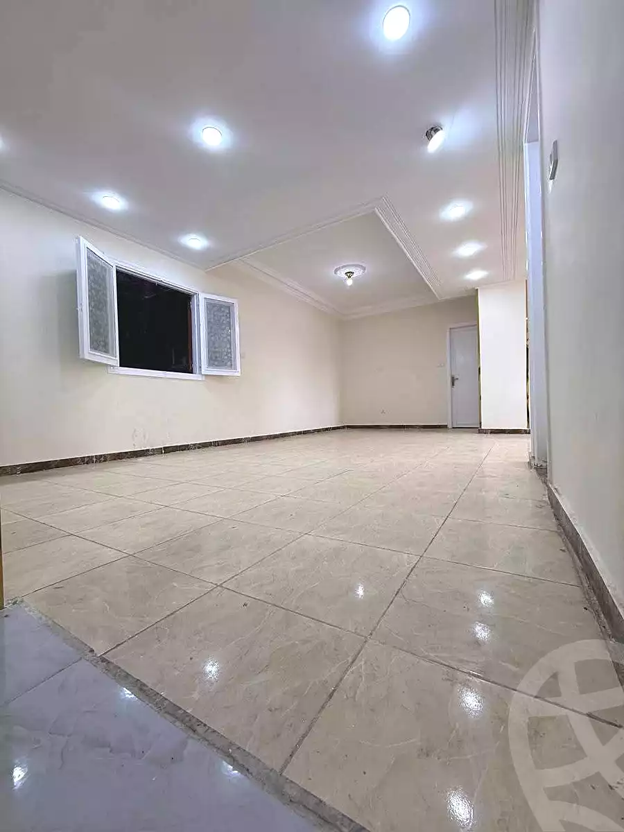 https://aqarmap.com.eg/ar/listing/6900899-for-sale-cairo-helwan-mnshy-yn-hlwn-mansour-st