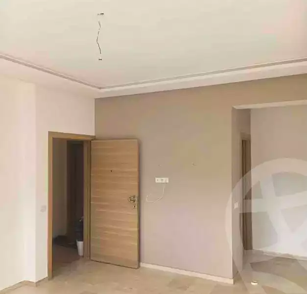 https://aqarmap.com.eg/ar/listing/6901071-for-sale-sharqia-zagazig-zagazig-city-ghasham-rd