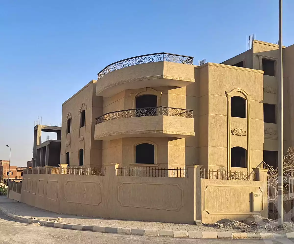 https://aqarmap.com.eg/ar/listing/6901255-for-sale-cairo-6th-of-october-compounds-blm-fyl