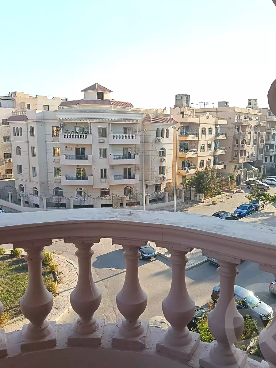 https://aqarmap.com.eg/ar/listing/6901380-for-rent-cairo-el-sheikh-zayed-city-el-hay-elthamen-area-1