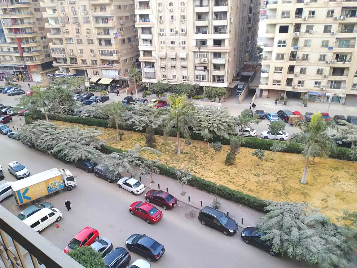 https://aqarmap.com.eg/en/listing/6901402-for-sale-cairo-el-maadi-zahraa-el-maadi-al-khamseen-st