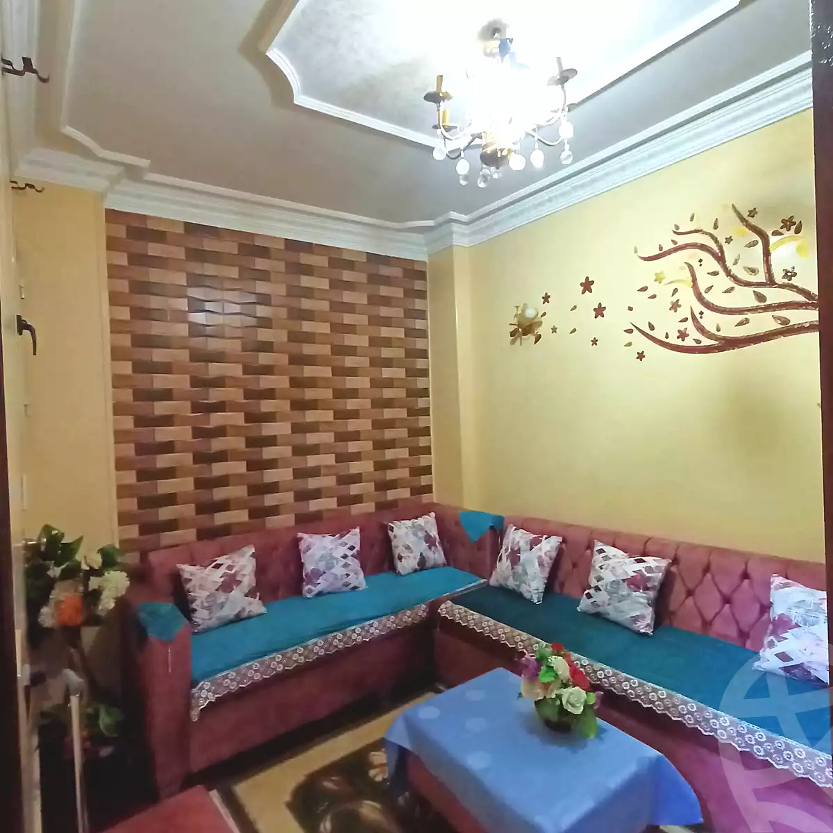 https://aqarmap.com.eg/en/listing/6901511-for-rent-cairo-ain-shams-ahmed-esmat-st