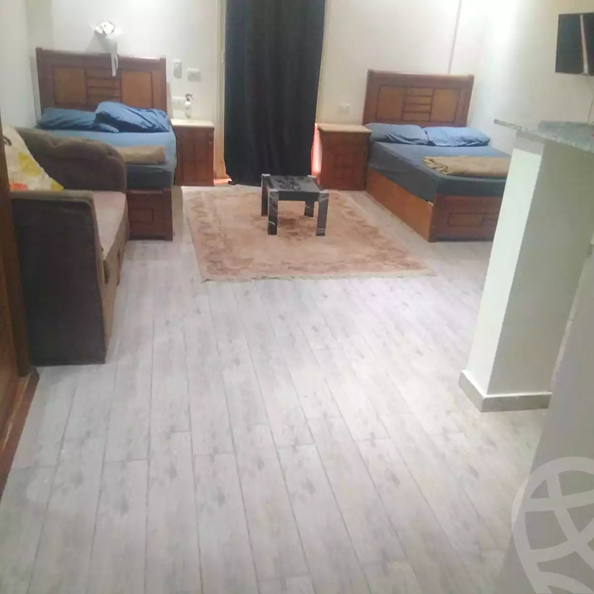 https://aqarmap.com.eg/ar/listing/6901634-for-rent-cairo-6th-of-october-el-ahyaa-neighborhood-1st-al-maahad