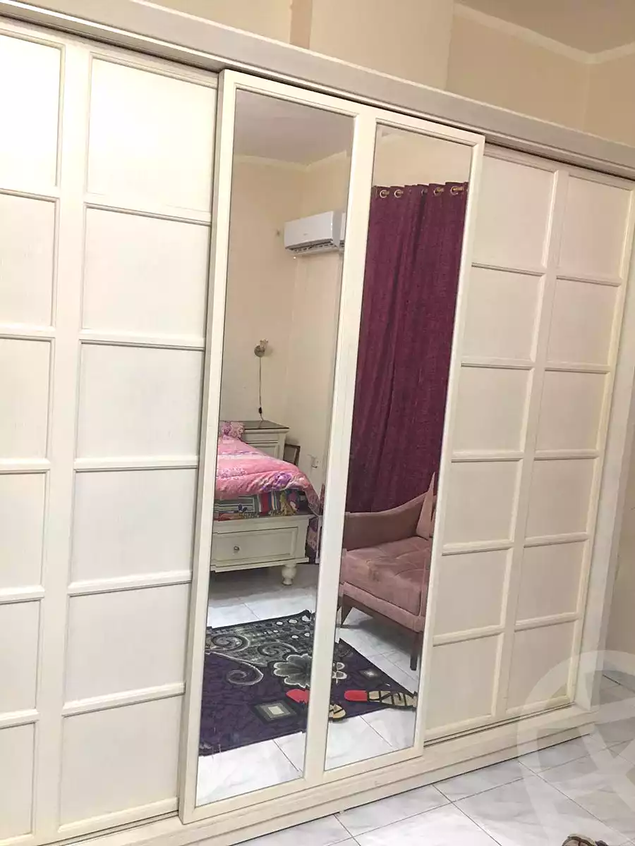 https://aqarmap.com.eg/ar/listing/6901676-for-rent-cairo-6th-of-october-el-hay-el-motamyz-first-touristic-village-el-shaheed-mohammed-abdul-latif-alshimi-st