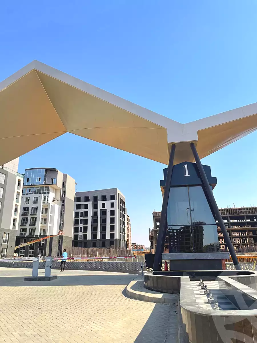 https://aqarmap.com.eg/ar/listing/6901861-for-sale-cairo-new-administrative-capital-r7-park-lane