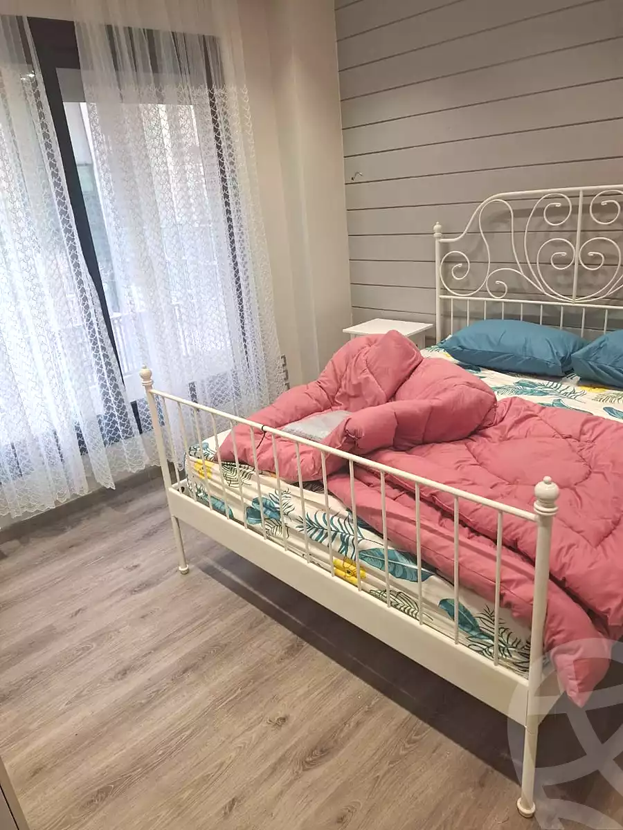 https://aqarmap.com.eg/en/listing/6902022-for-rent-cairo-new-cairo-compounds-midtown