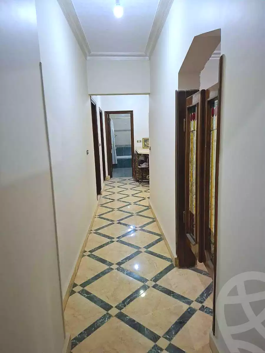 https://aqarmap.com.eg/ar/listing/6902147-for-sale-cairo-helwan-mohamed-sayed-ahmed-st