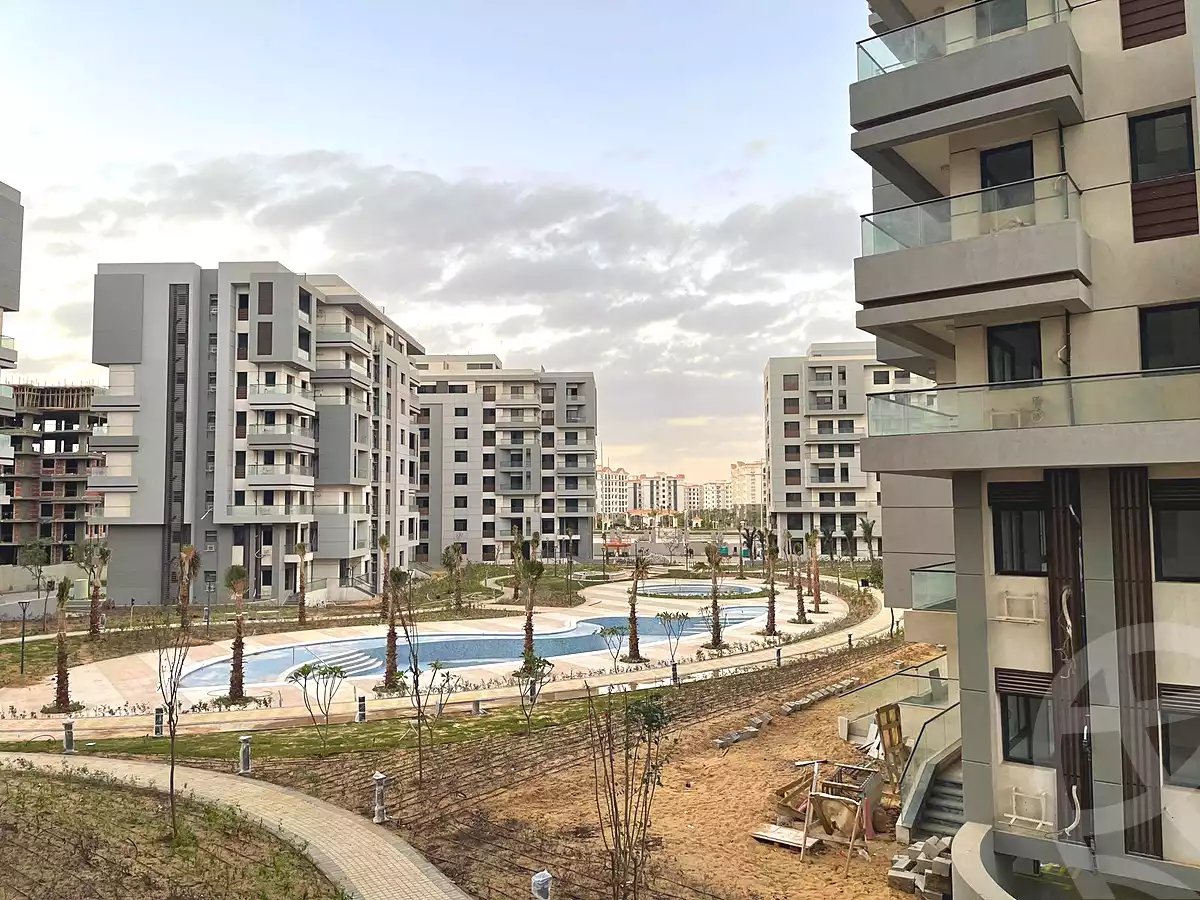 https://aqarmap.com.eg/ar/listing/6902229-for-sale-cairo-new-administrative-capital-mntq-lmstthmryn-blw-fyrt