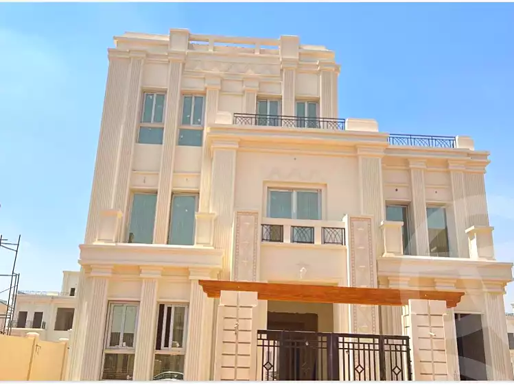 https://aqarmap.com.eg/ar/listing/6902005-for-sale-cairo-new-administrative-capital-r5-granville-compound-founders