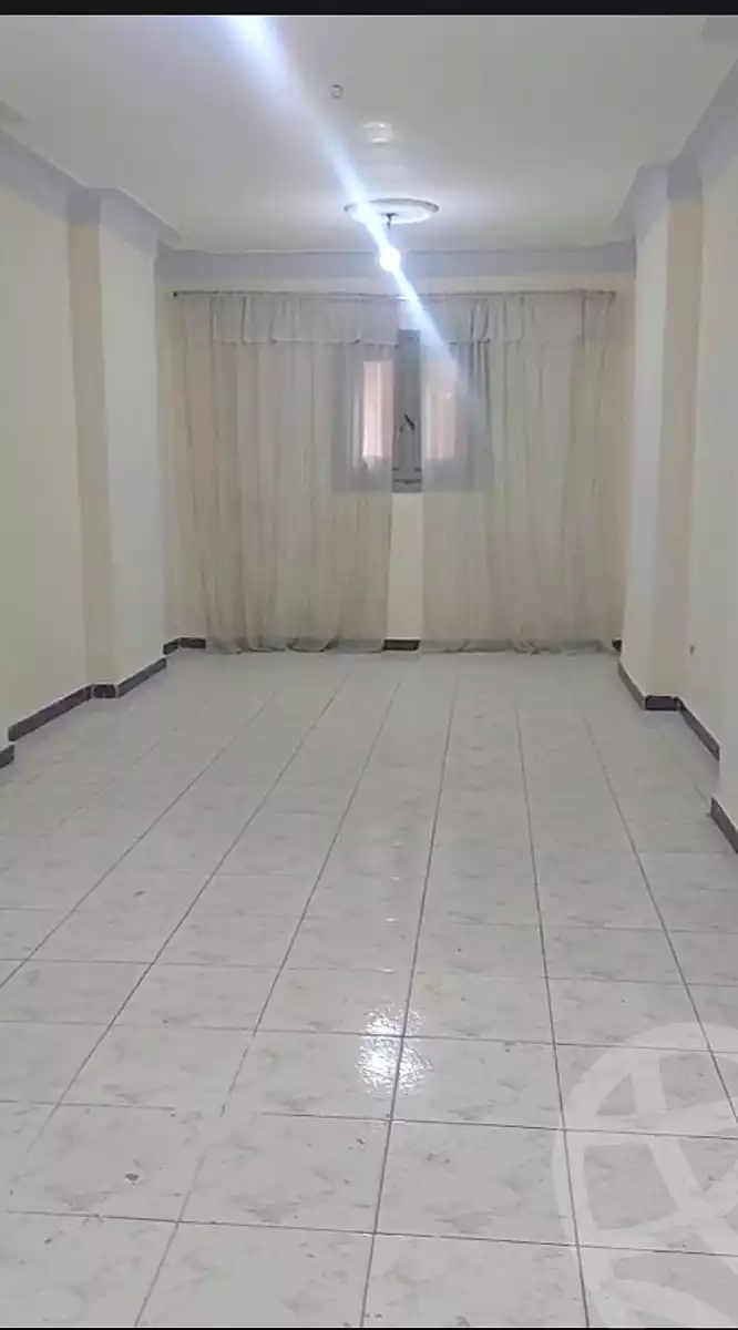 https://aqarmap.com.eg/ar/listing/6902433-for-rent-alexandria-el-mandara-shr-mlk-hfny