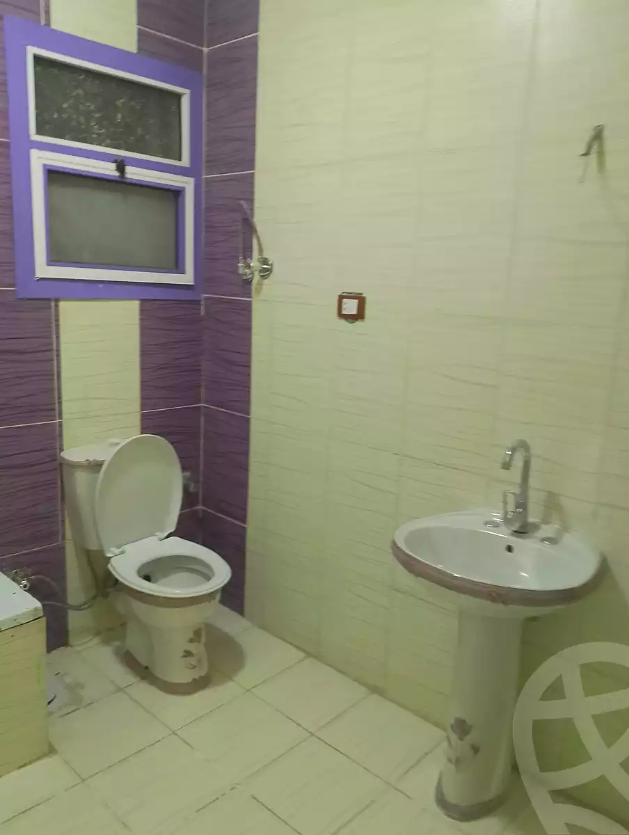 https://aqarmap.com.eg/ar/listing/6902463-for-sale-alexandria-al-agamy-el-hanouvel-al-haded-we-al-soulb-st
