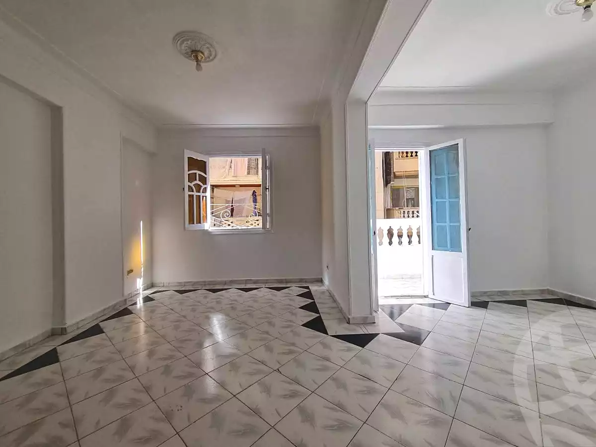 https://aqarmap.com.eg/ar/listing/6902941-for-rent-alexandria-sydy-bshr-sydy-bshr-bhry