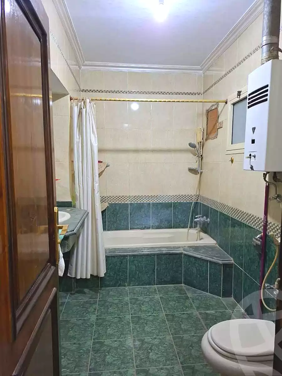 https://aqarmap.com.eg/en/listing/6903186-for-sale-cairo-helwan-mohamed-sayed-ahmed-st