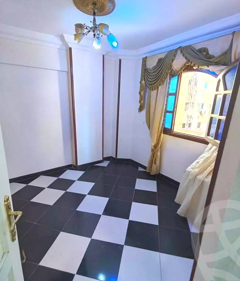 https://aqarmap.com.eg/ar/listing/6903219-for-sale-alexandria-sydy-bshr
