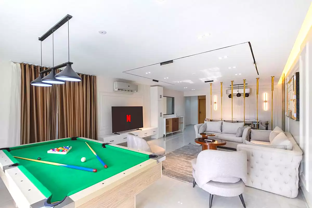 https://aqarmap.com.eg/ar/listing/6903380-for-rent-cairo-new-cairo-compounds-hyde-park
