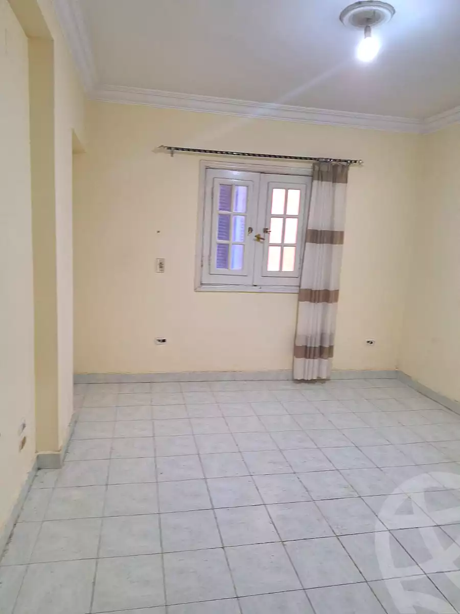 https://aqarmap.com.eg/ar/listing/6903479-for-rent-cairo-6th-of-october-el-ahyaa-neighborhood-4th-neighbourhood-1