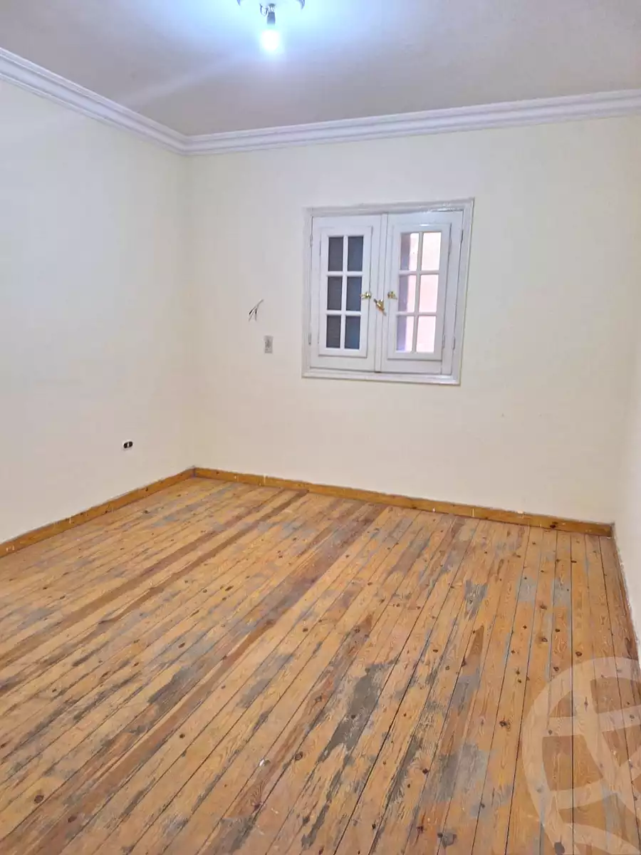 https://aqarmap.com.eg/ar/listing/6903479-for-rent-cairo-6th-of-october-el-ahyaa-neighborhood-4th-neighbourhood-1