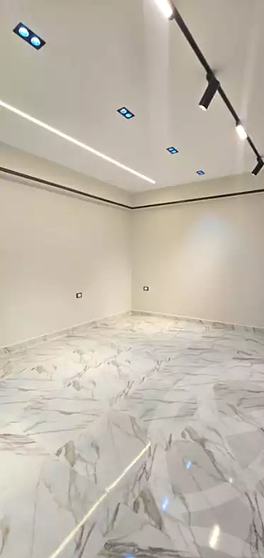 https://aqarmap.com.eg/ar/listing/6903570-for-sale-alexandria-al-agamy-lbytsh-zayed-st