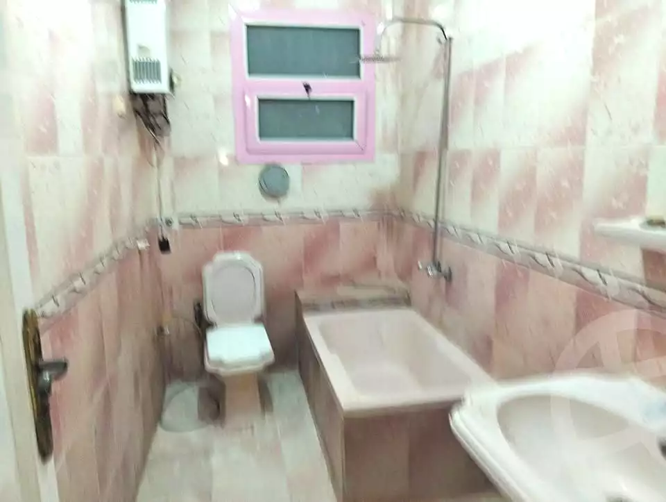 https://aqarmap.com.eg/ar/listing/6903776-for-rent-alexandria-al-agamy-el-kilo-21