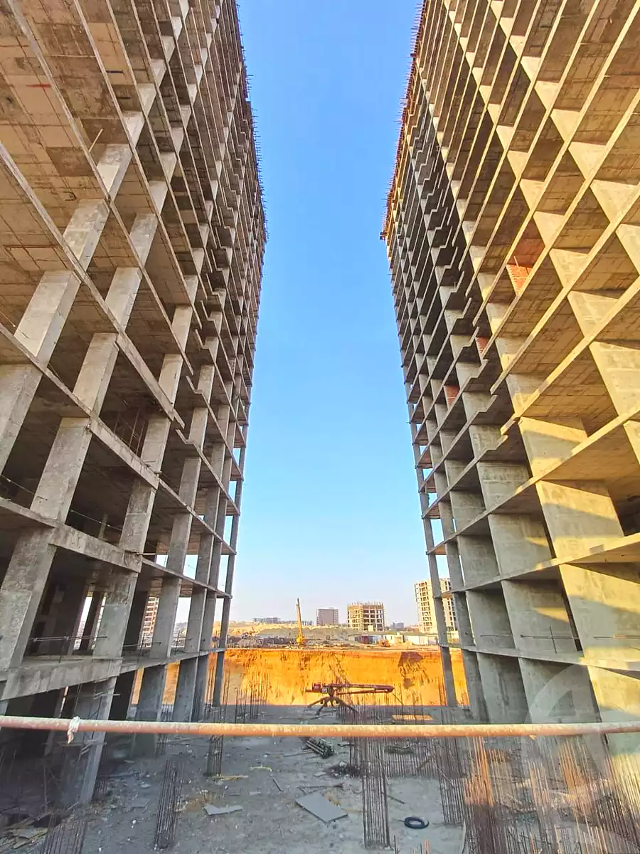 https://aqarmap.com.eg/en/listing/6903892-for-sale-cairo-new-administrative-capital-r7-wy-twrz