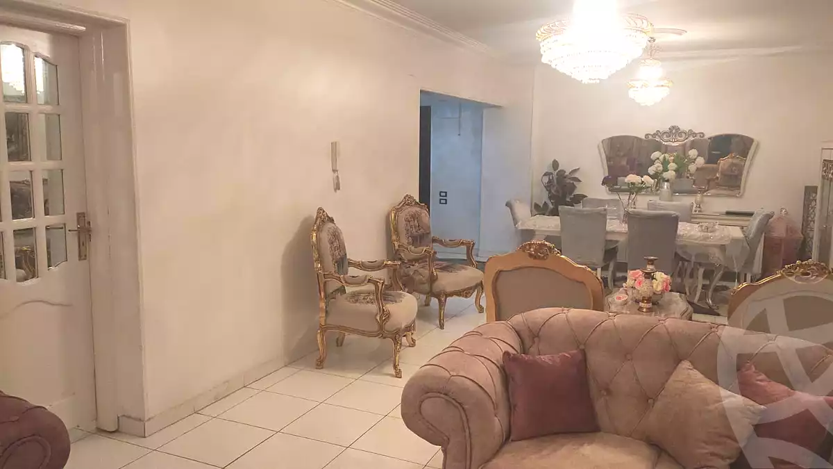 https://aqarmap.com.eg/en/listing/6904456-for-sale-cairo-6th-of-october-central-axis