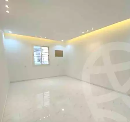 https://aqarmap.com.eg/ar/listing/6905160-for-rent-sharqia-zagazig-zagazig-city-ghasham-rd