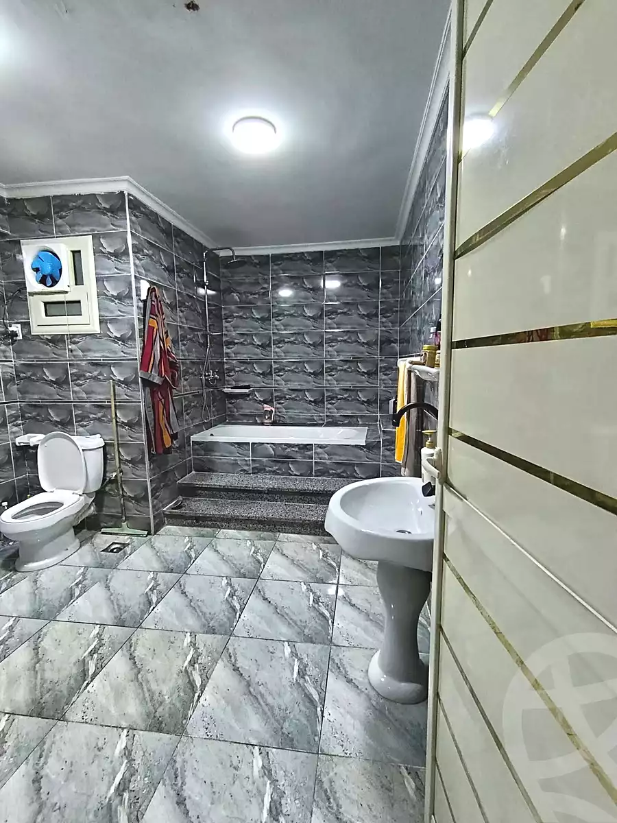 https://aqarmap.com.eg/en/listing/6905291-for-sale-cairo-nozha-2-gesr-el-suez-st
