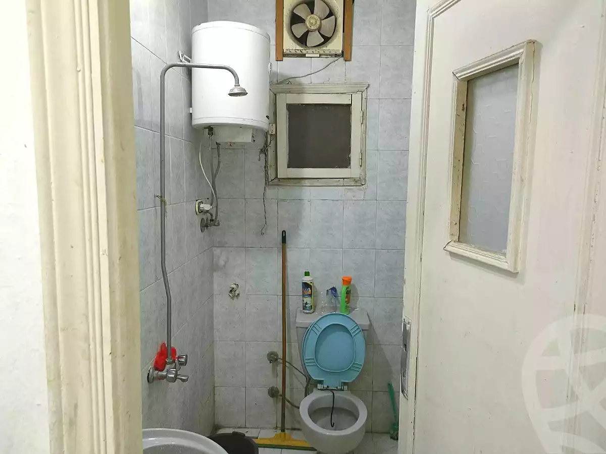 https://aqarmap.com.eg/ar/listing/6905401-for-sale-alexandria-miami-khld-bn-lwlyd