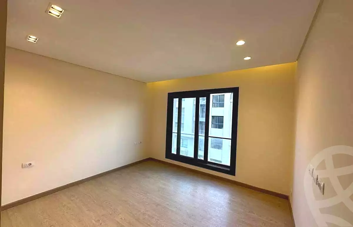 https://aqarmap.com.eg/ar/listing/6905763-for-sale-cairo-new-administrative-capital-r8-winter-park-compound-dominar