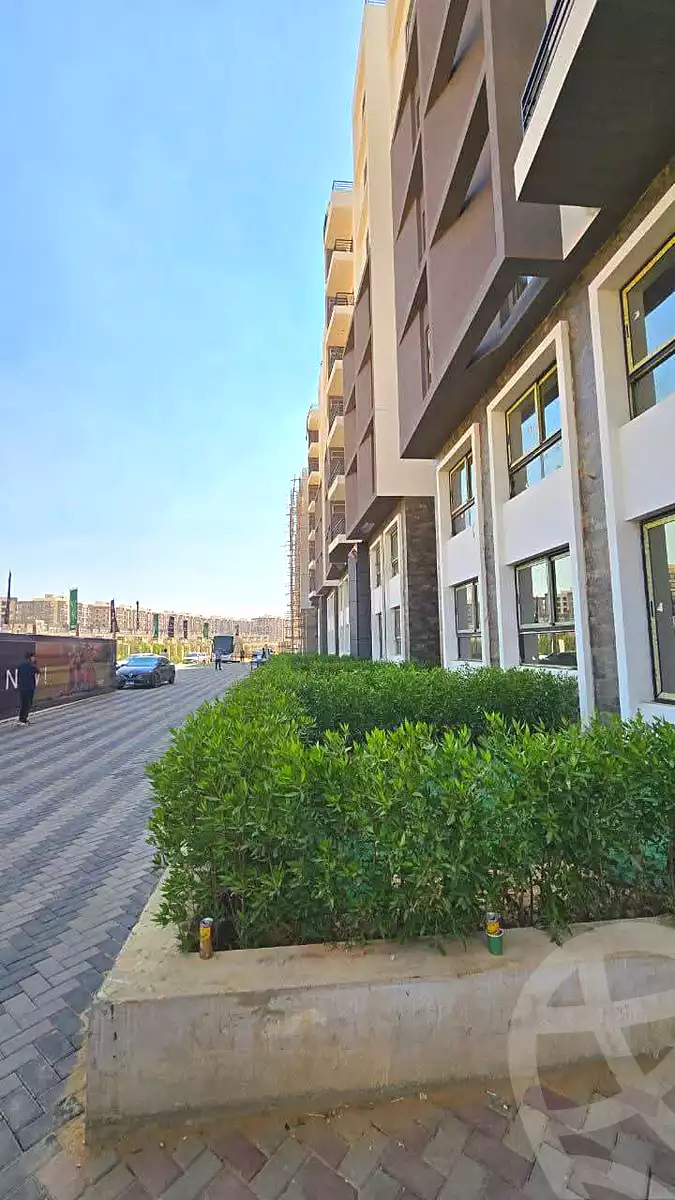 https://aqarmap.com.eg/en/listing/6905846-for-sale-cairo-new-administrative-capital-r7-green-avenue